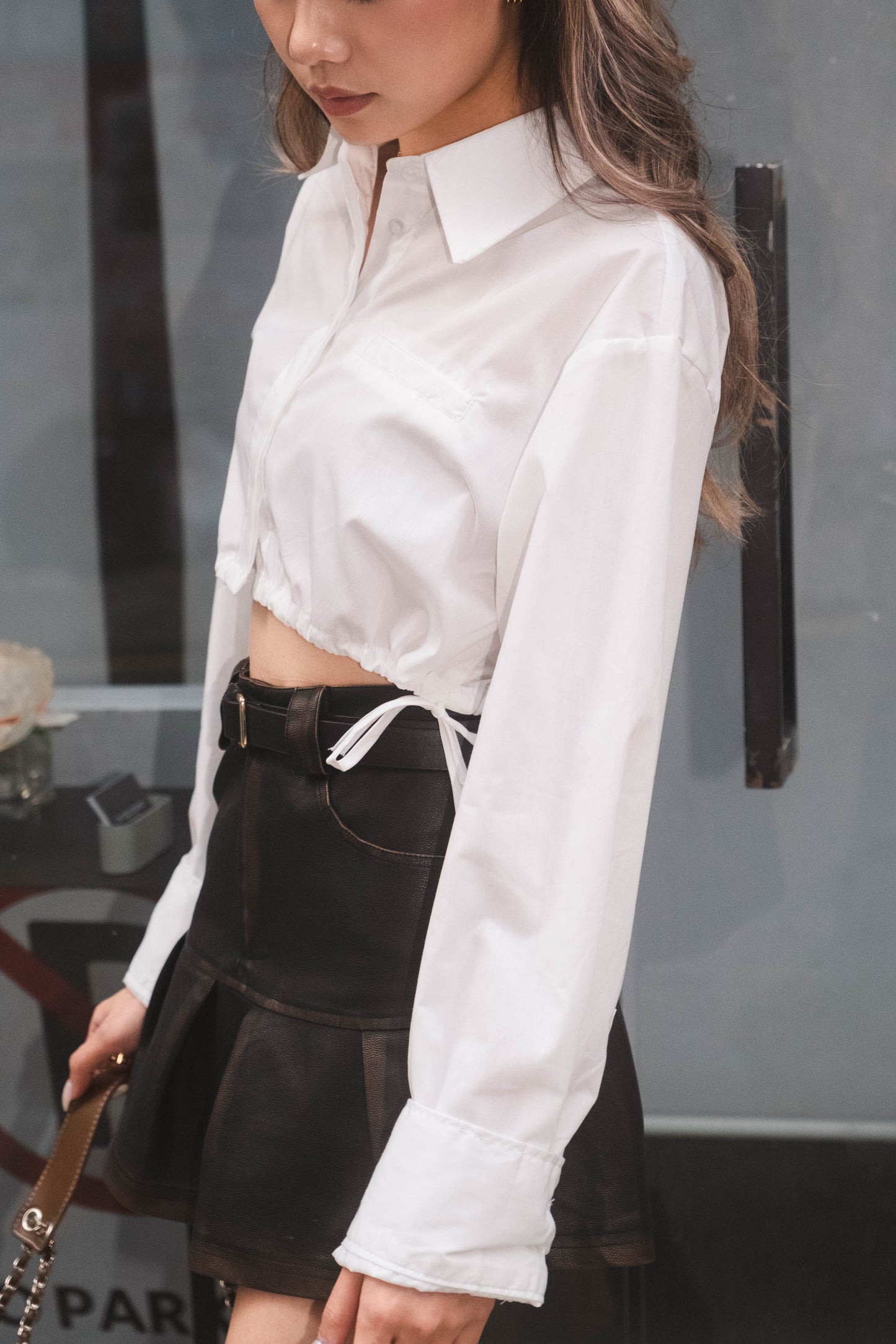 [ 簡約又獨特！綁帶恤衫 ] Bunny Cropped Shirt - 2 colours