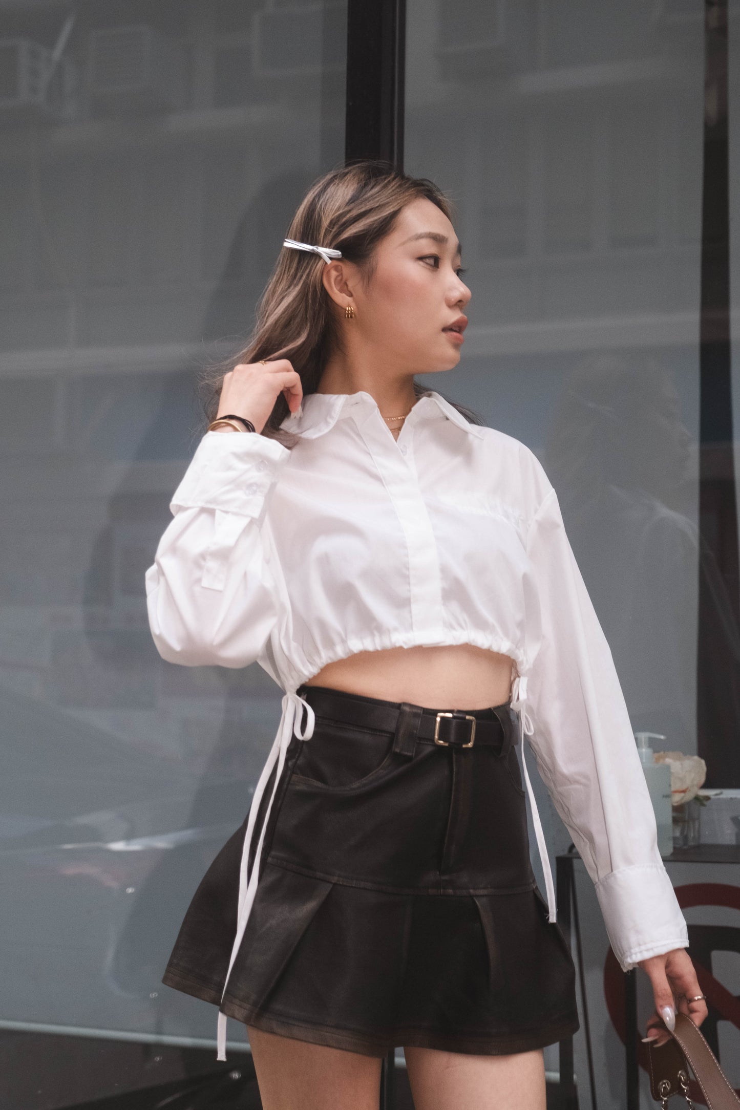 [ 簡約又獨特！綁帶恤衫 ] Bunny Cropped Shirt - 2 colours