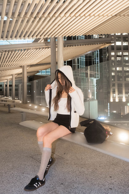 [ 🆕 可愛 & 自帶氣質 💓 毛絨感外套 ] Hearty Zip Up Cardigan - 2 colours