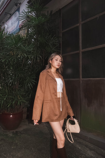 [ 秋冬流行 item！仿麂皮西裝外套 ] Caramel Faux Suede Blazer