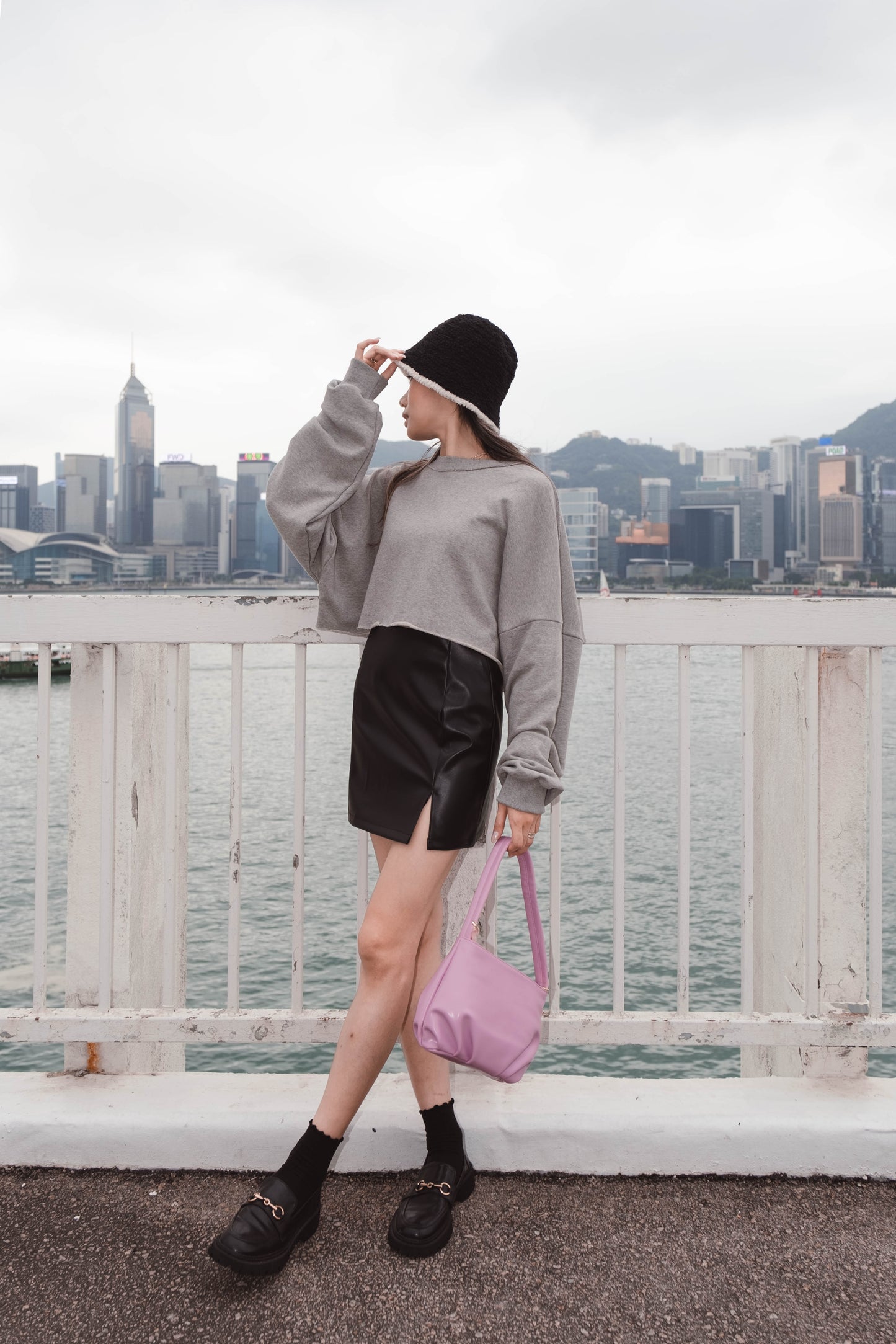 [ “BASIC” 得與別不同! ] Crewneck Oversized Cropped Sweatshirt - 3 colours