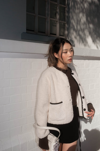 [ 🆕 超厚實! 超氣質! 短毛毛保暖外套 ] Bear Bear Fluffy Jacket - 2 colours