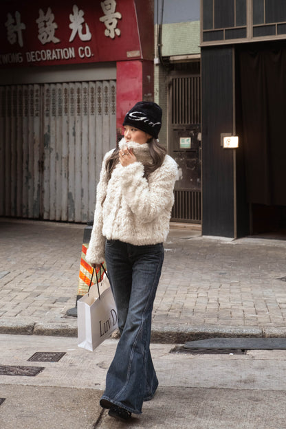 [ 🆕 有型又可愛~! 卷毛毛短外套 ] Puppy Love Fluffy Jacket - 2 colours