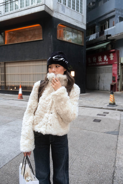 [ 🆕 有型又可愛~! 卷毛毛短外套 ] Puppy Love Fluffy Jacket - 2 colours