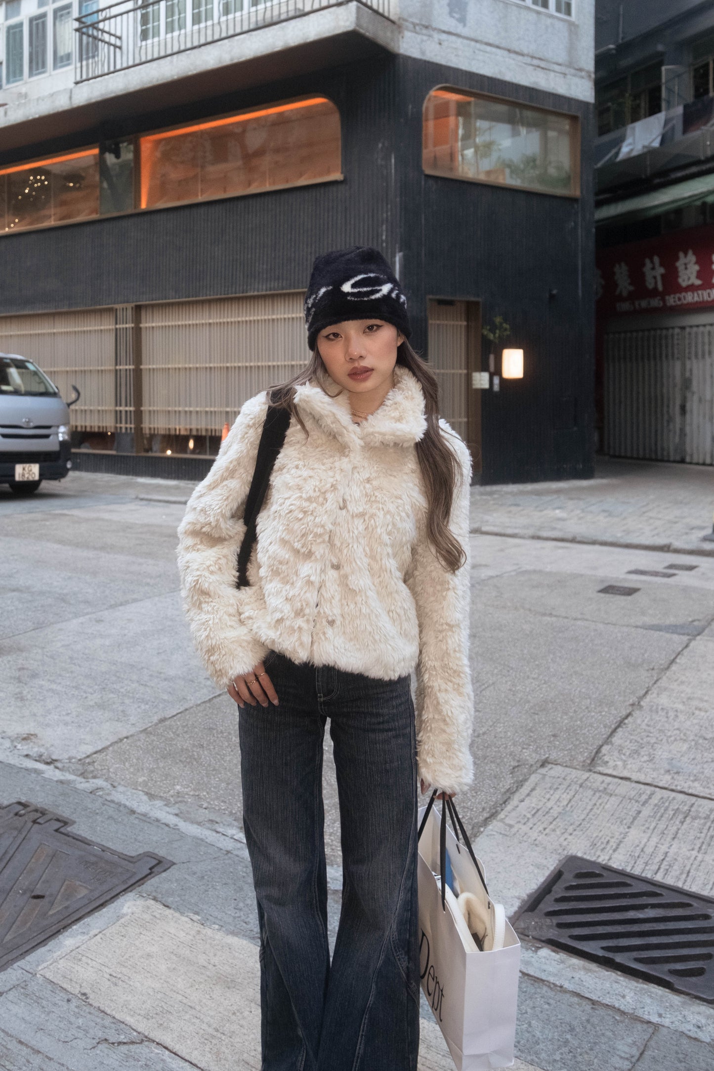 [ 🆕 有型又可愛~! 卷毛毛短外套 ] Puppy Love Fluffy Jacket - 2 colours