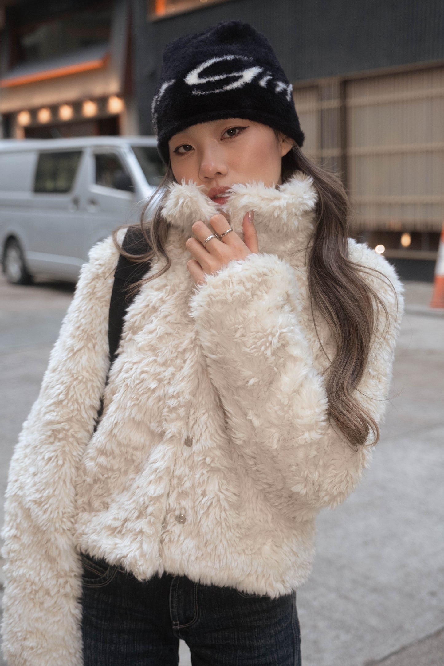 [ 🆕 有型又可愛~! 卷毛毛短外套 ] Puppy Love Fluffy Jacket - 2 colours