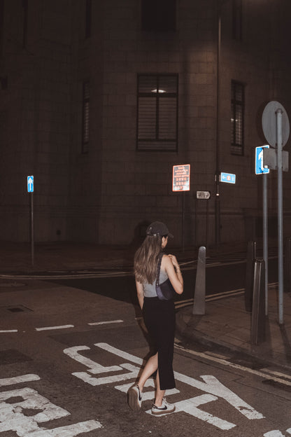 [ 休閒氣質長裙~] Basic Stretchy Split Maxi Skirt - Black