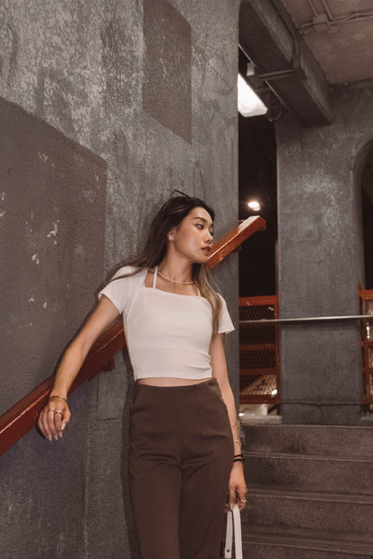 [ Basic 中的小 details ] Square Neck Tie-up Top - White