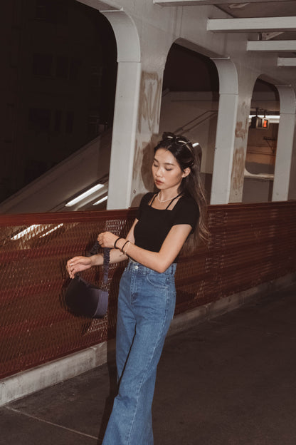 [ Basic 中的小 details ] Square Neck Tie-up Top - Black