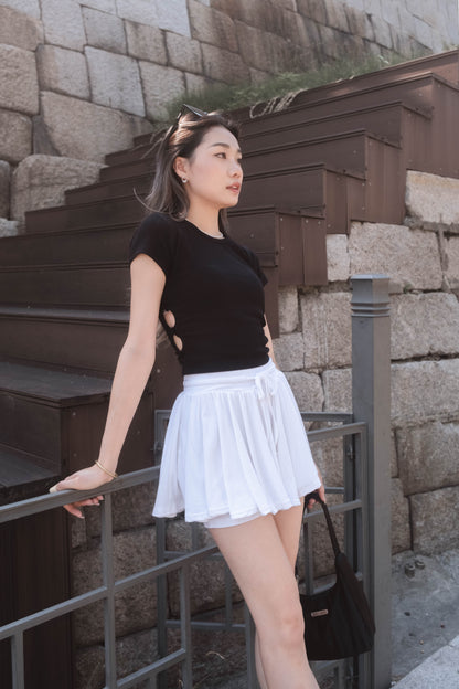 [ 韓國連線 🇰🇷 極柔軟 ! 雲感飄飄短裙 ☁️ 內置打底 ] Cozy Flowing Skirt - White