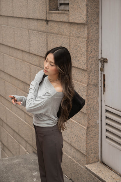 [ 🆕 無法抗拒的超柔軟觸感 ᶻ 𝗓 𐰁 .ᐟ ] Busy Cooling Asymmetric Top - 3 colours