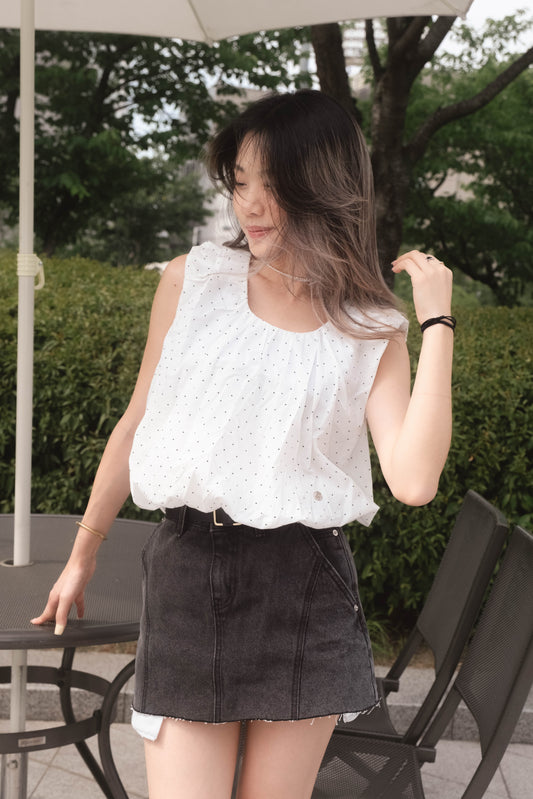 [ 韓國連線 🇰🇷 清涼感~ 波點泡泡 top ]  Dot Dot Bubble Top - White