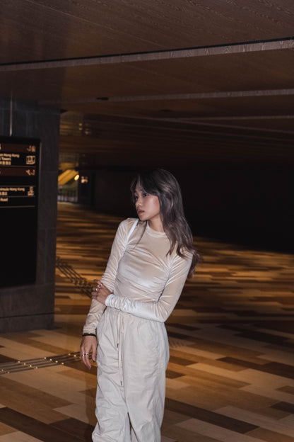 [ 小性感露背絨面 top! ] Sexy Back Velvet Long Sleeve Top - 2 colours