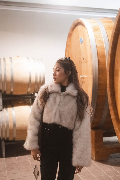 [ 高級感之選! 毛毛蓬鬆外套 ] Polar Fox Faux Fur Jacket