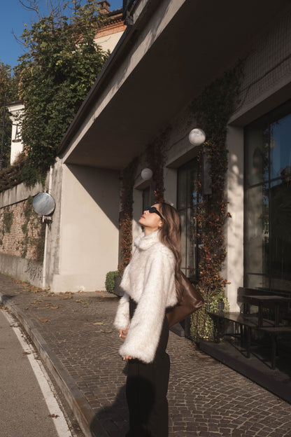 [ 高級感之選! 毛毛蓬鬆外套 ] Polar Fox Faux Fur Jacket