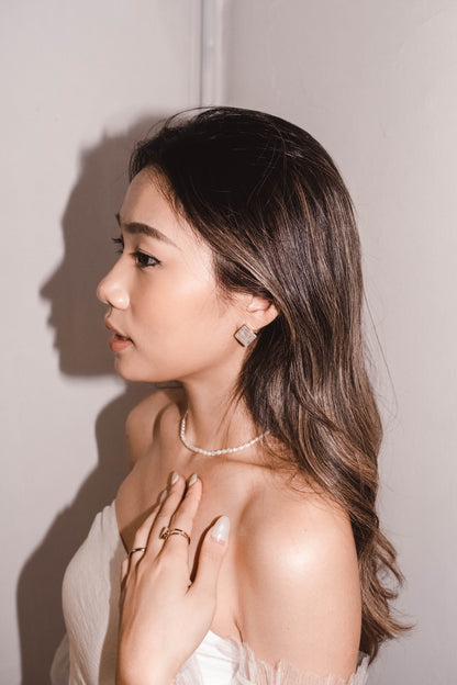[ 閃閃貝殼方形耳環 ] Sea Shell Square Earrings