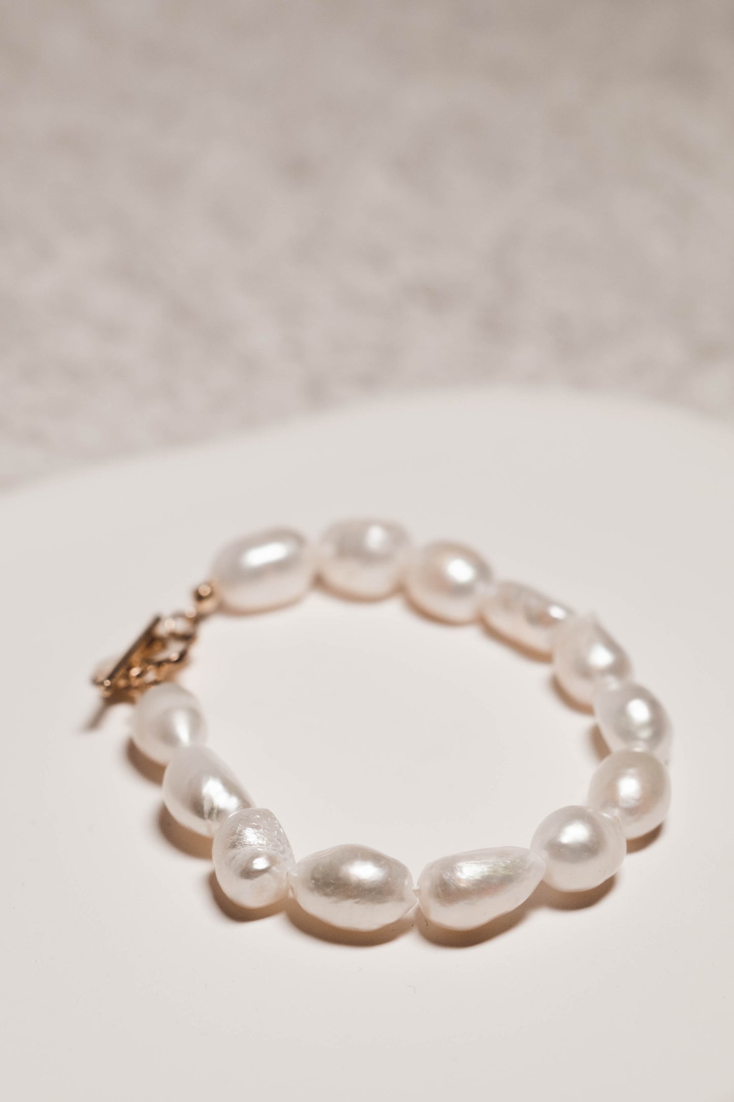 [ 大珠珠花花 T扣手鏈 ] Impearl Little Flower Bracelet - 2 colours