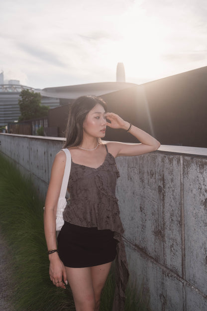 [ 飄逸~ 不規則吊帶 ] Shaved Snow Ruffle Top - Brown
