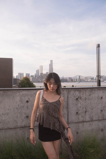 [ 飄逸~ 不規則吊帶 ] Shaved Snow Ruffle Top - Brown