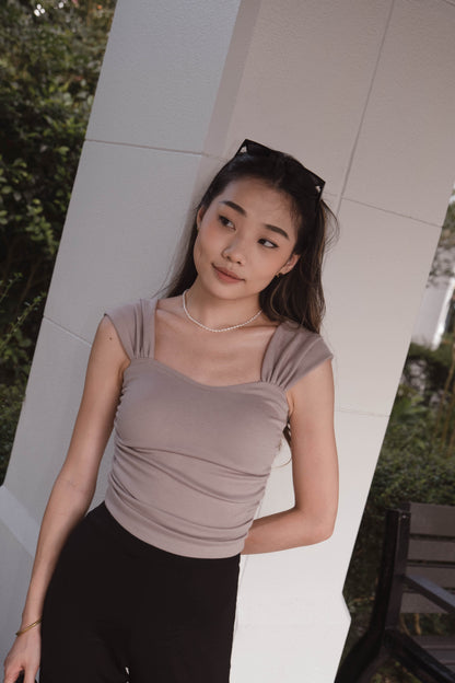 [ 簡約心心領padded top ] Galia Ruched Top Padded