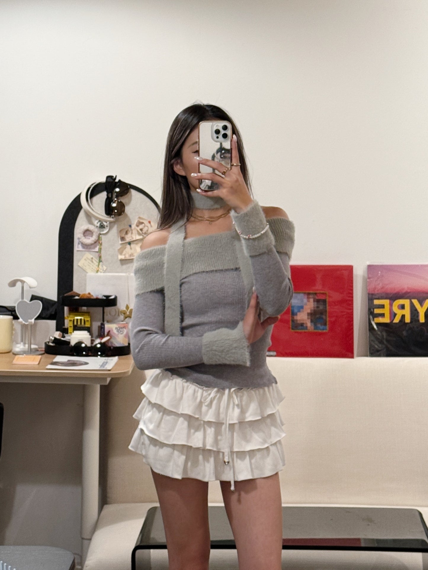 [ 🆕 可愛又小性感~ 毛毛一字膊 ] Little Bun Fluffy Off Shoulder Top + Skinny Scarf - 2 colours