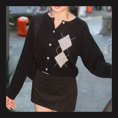 [ 🆕 私心自留~ 不撞款 💘 高級感閃閃菱形格冷衫 ] Como Classy Cardigan - 3 colours