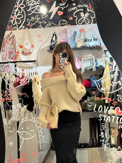 [ 新色到 ! 歐美甜美造型必備! ] Oversized Off-shoulder Chunky Sweater - 3 colours