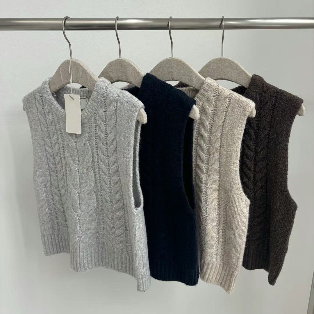 [ 秋冬配襯必備! 針織背心 ] Series Knit Vest - 4 colours