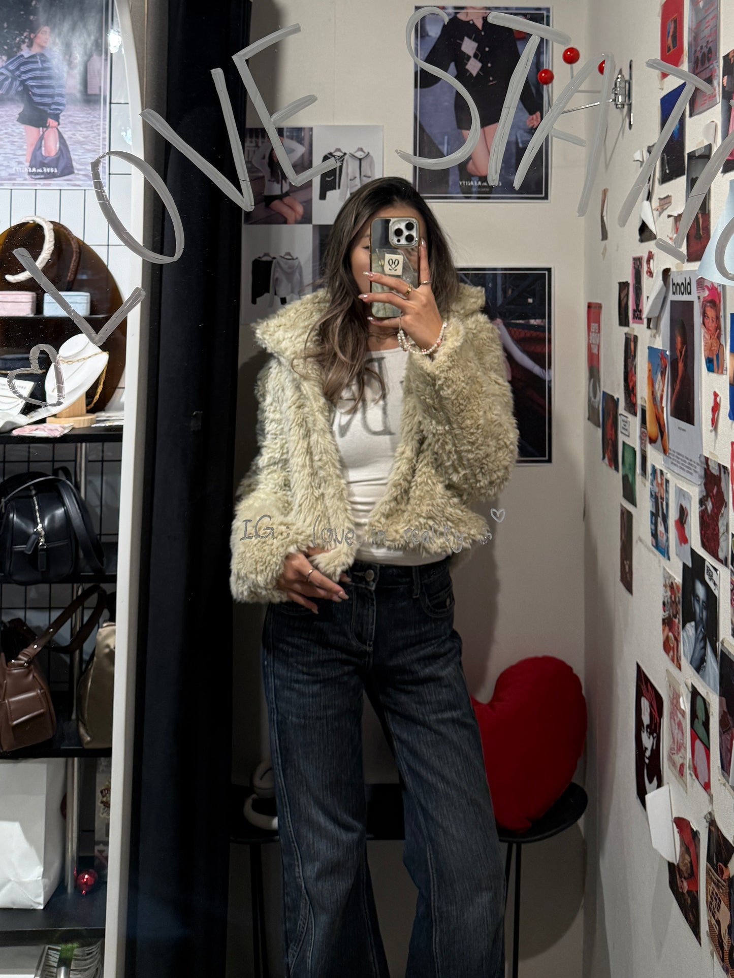 [ 🆕 有型又可愛~! 卷毛毛短外套 ] Puppy Love Fluffy Jacket - 2 colours