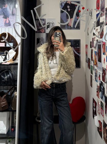 [ 🆕 有型又可愛~! 卷毛毛短外套 ] Puppy Love Fluffy Jacket - 2 colours