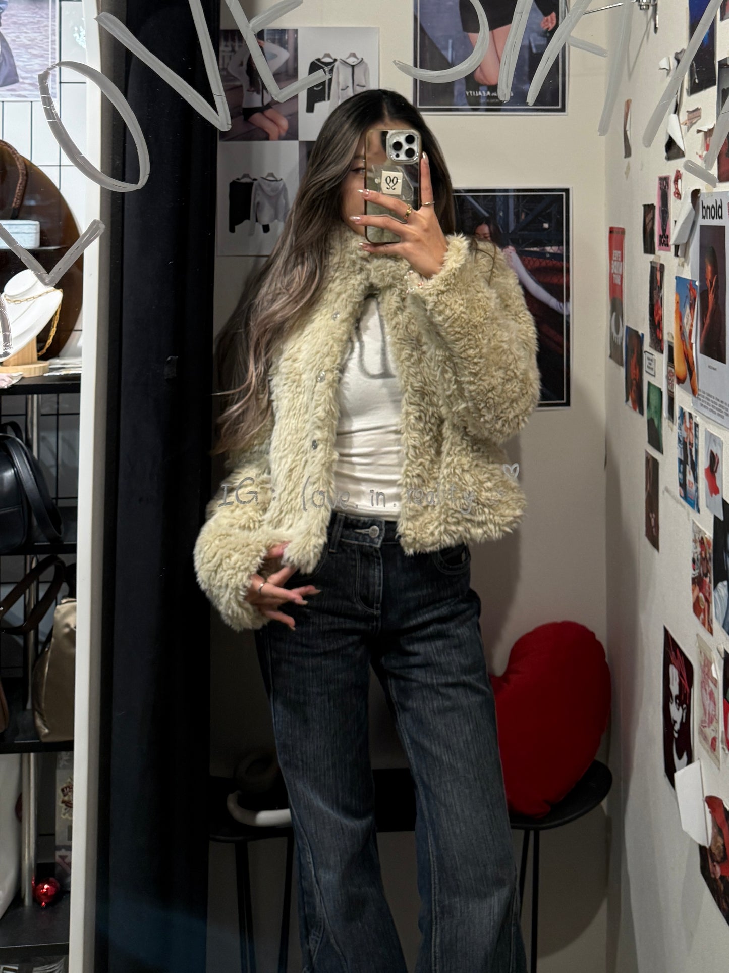 [ 🆕 有型又可愛~! 卷毛毛短外套 ] Puppy Love Fluffy Jacket - 2 colours