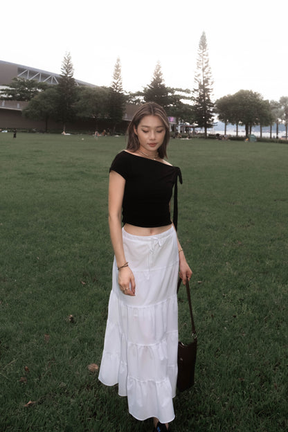 [ 率先上架熱門款!! 衣櫥必備斜膊綁帶 ] Butterfly Asymmetric Top - 3 colours