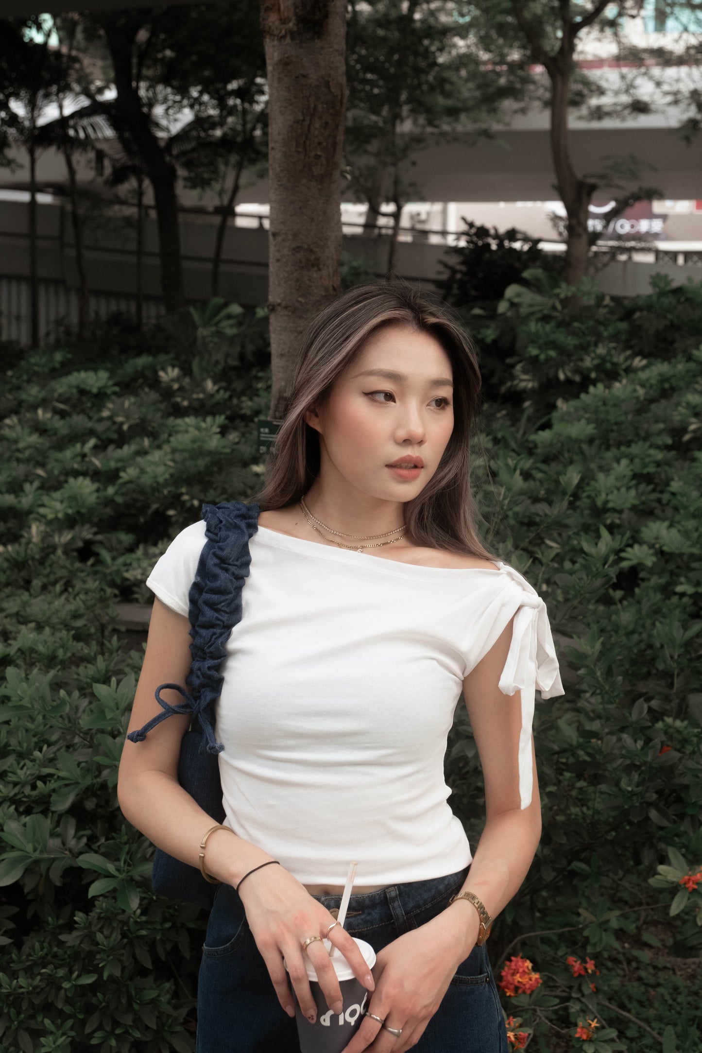 [ 率先上架熱門款!! 衣櫥必備斜膊綁帶 ] Butterfly Asymmetric Top - 3 colours