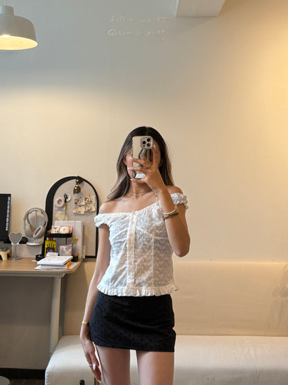 [ 🆕 夏日熱推款 🎀ྀིྀི  ⋆｡‧˚ʚ🧸ɞ˚‧｡⋆甜辣暗花兩著 top ] Aura Two-way Top - 2 colours