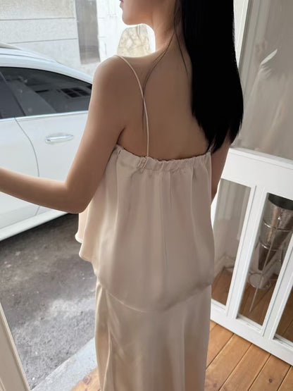 [ 🆕 極致高級感 🫧🐚✧˖° 柔滑絲質 簡約氣質吊帶 ] Satin Spaghetti Cami - 2 colours