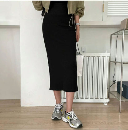 [ 休閒氣質長裙~] Basic Stretchy Split Maxi Skirt - Black