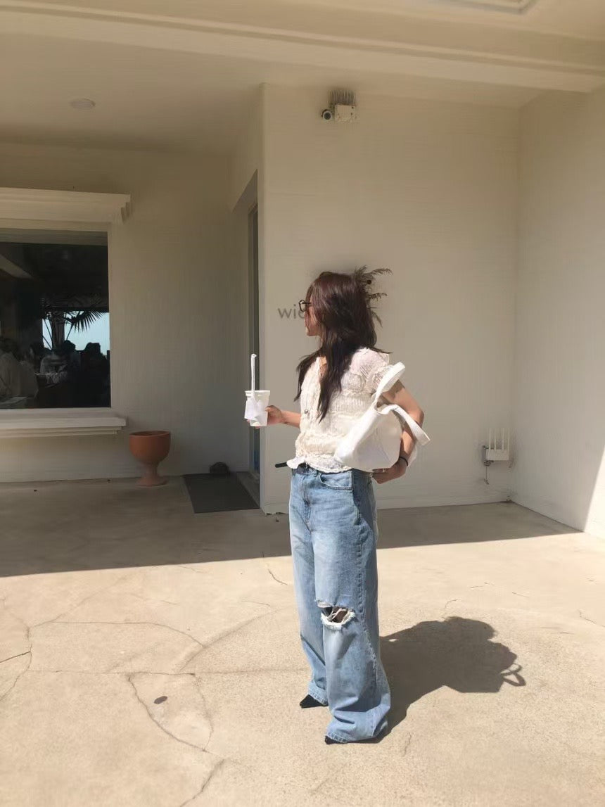 [ 🆕 極力推介!‧ ₊˚🎧⊹♡ 鬆弛感型爆直筒爛牛] Laid-back Ripped Jeans Straight