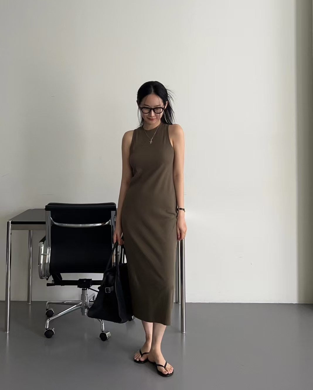 [ 新色加入 強勢回歸 🫒🌰 不出錯的舒適長裙] Endless Halter Neck Maxi Dress - Olive