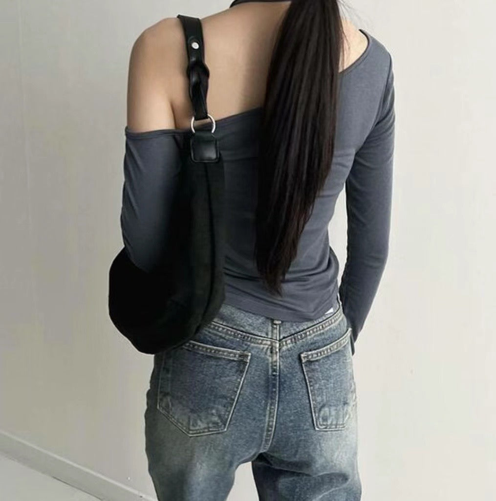 [ Sassy! 不暴露的性感! ] Single Shoulder Skinny Scarf Top - 3 colours