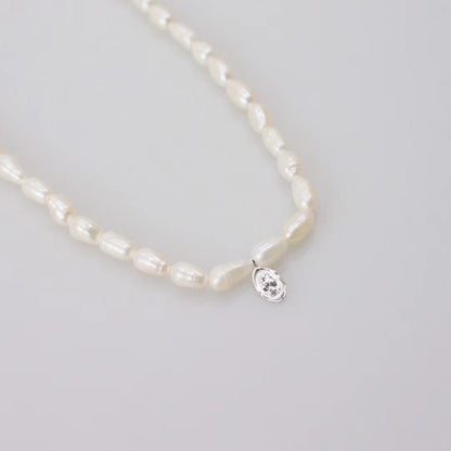 [ 低調奢華氣質~ ] A Point Pearl Necklace