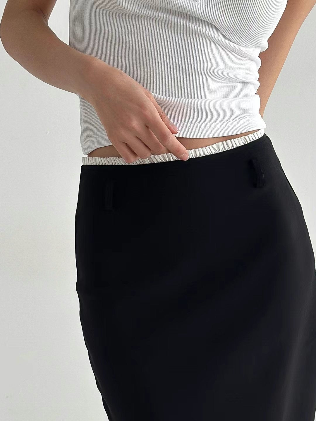 [ 小花邊 彈性包臀長裙 ] Queen's Road Midi Skirt