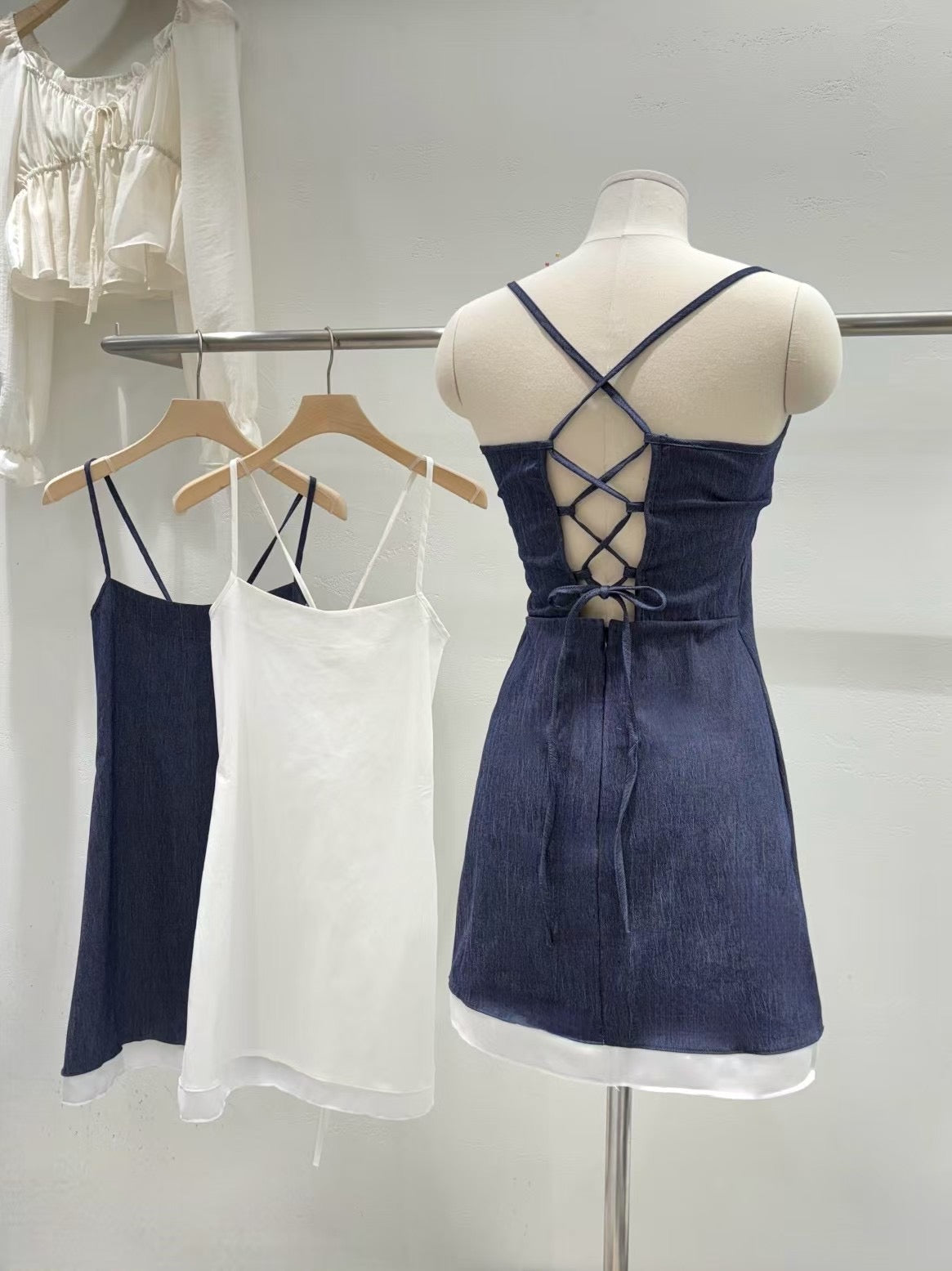 [ 綁繩露背✨連身短裙 ] Urban Backless Dress - 2 colours