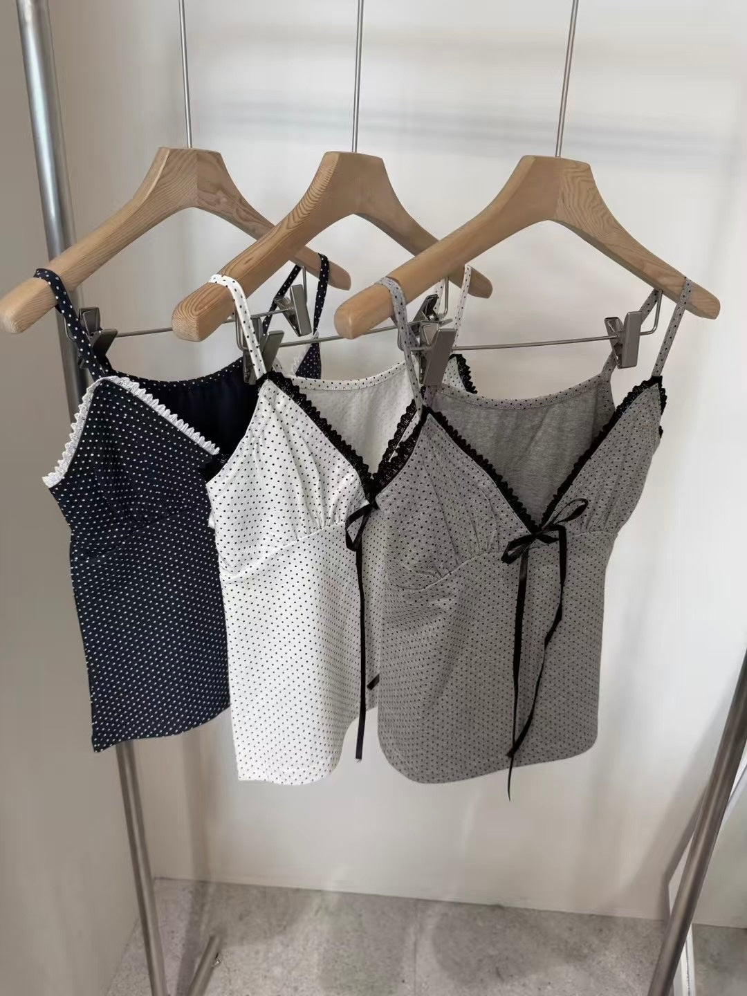 [ 波點熱潮來襲!! ] Polka Dot Cami - 3 colours