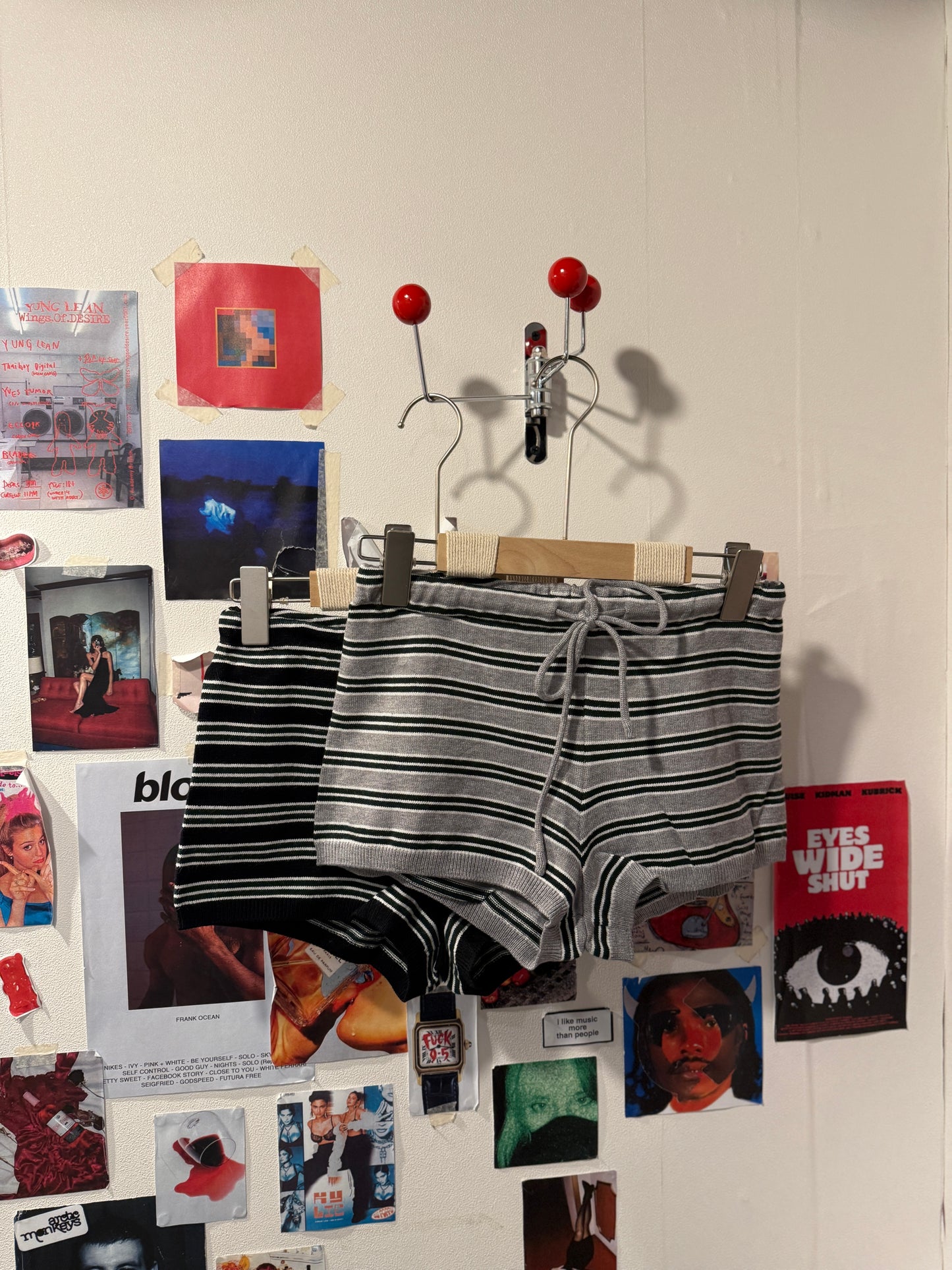 Paul's Mini Shorts Stripes - 2 colours