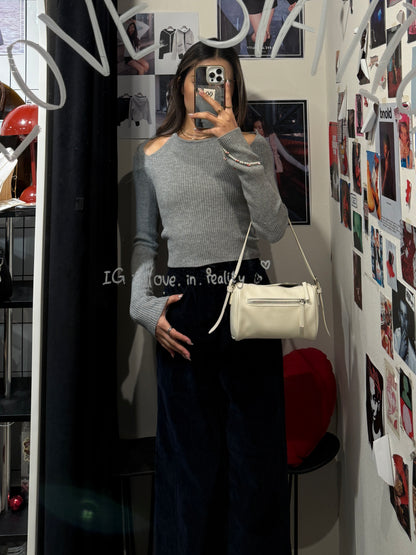 [ 🆕 小性感露膊 top ] Celia Halter Long sleeves Top - 2 colours