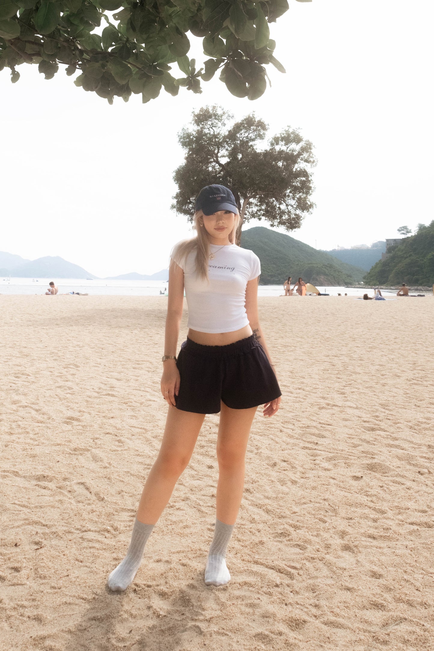 [ 夏日必須要有的 baby tee ] Dreaming Everyday Tee - 2 colours
