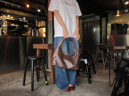 July Mansion - Large Jersey in Cappuccino Brown