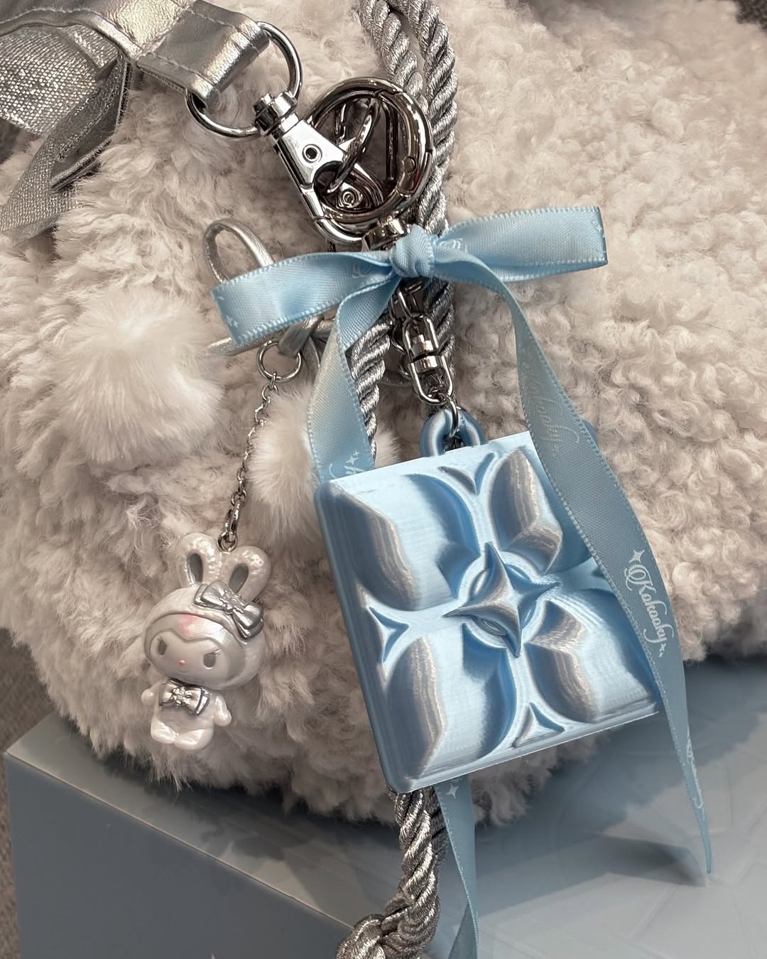 Kokooky / Puff-puff Mirror Keychain