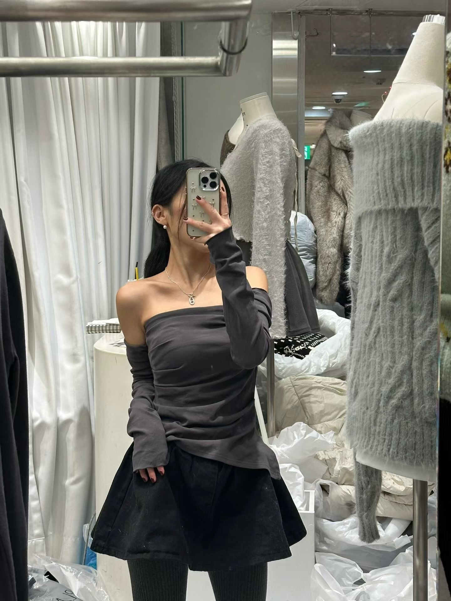 SALE [ 私心自留了~ 高貴小性感✨ ] Misty Off Shoulder Top - 3 colours