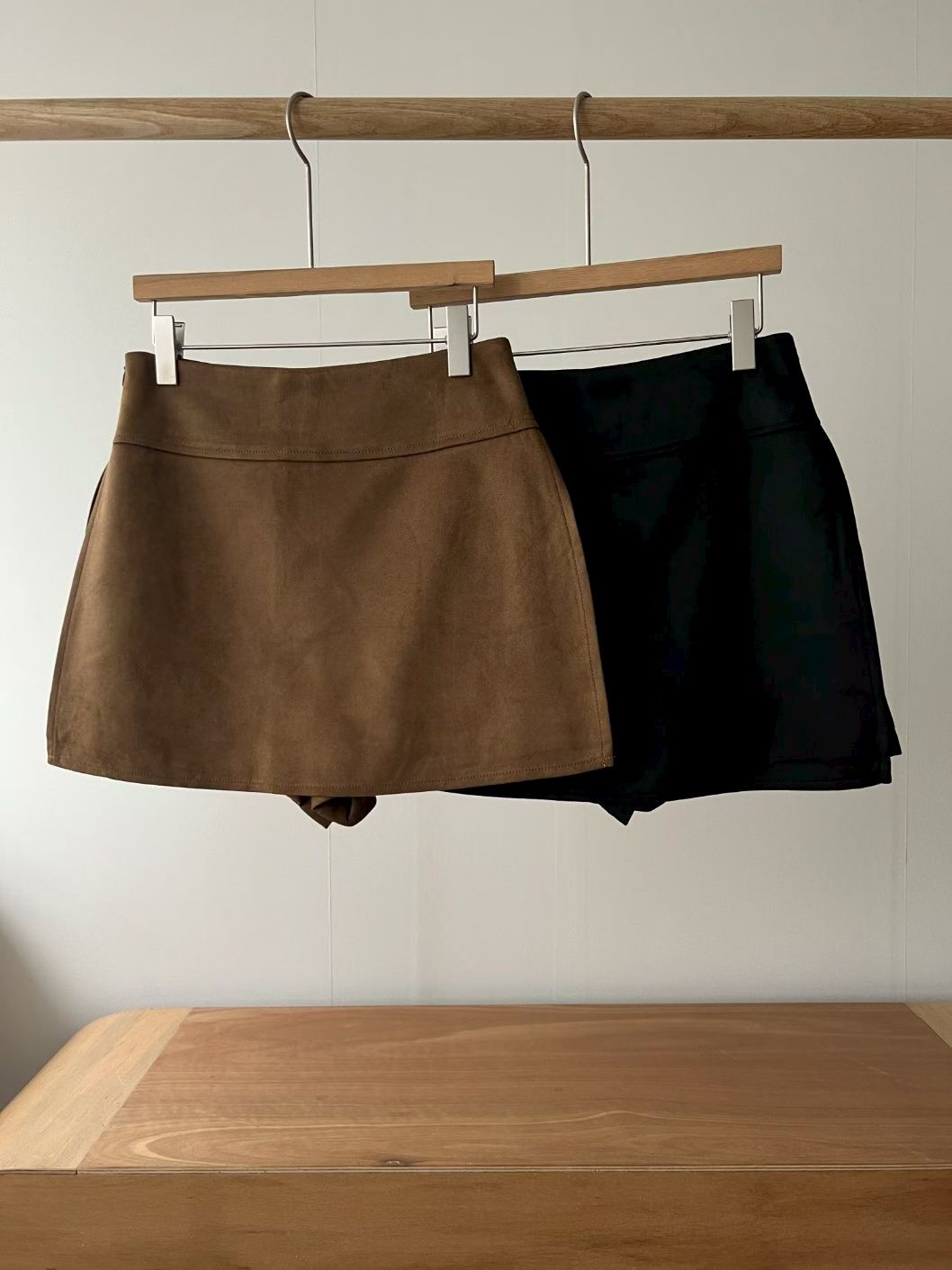 [ 🆕 滑捋捋麂皮裙褲 ] Fall Basic Suede Skorts - 2 colours
